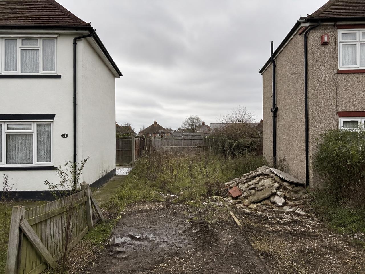 Weaver's Row before renovation